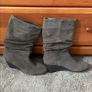 NEW grey suede  boots
